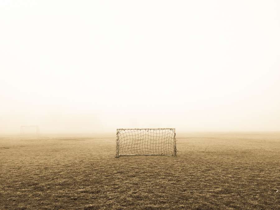 arco, tribunal de justiça, futebol, grama, fora, nevoeiro, ninguém, playground, esportes, objetivo,
