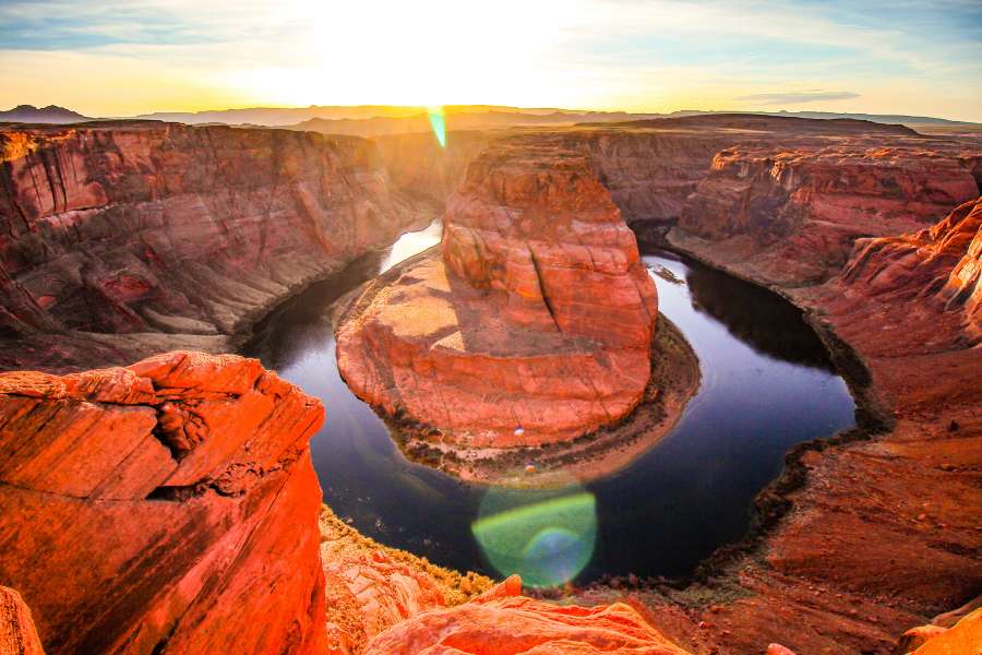 rocha, cânion, arizona, eua, colorado, panorâmico, paisagem, natureza, parque, rio, viagem, deserto, grande, vermelho, américa, montanha, vista, penhasco, nacional, deserto, céu, exterior, sudoeste, arenito, vale, água, marco, turismo, pôr do sol, geologia, famoso, natural, curva, bela, erosão, pedra, ao ar livre, formação, página, vale, paisagem, caminhada, ferradura, sol, rio Colorado, nuvens, nascer do sol, curva, oeste, luz