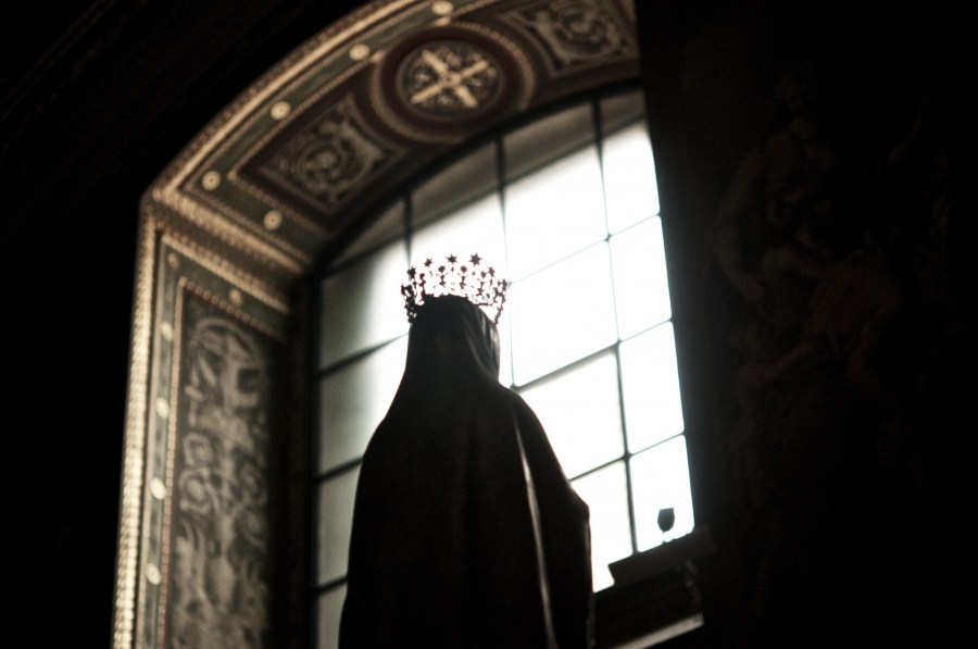 interior, igreja, religião, virgem, católica, católica, cristã, cristianismo, religiosa, imagem, estátua, janela, rezar, oração, coroa, renascimento,