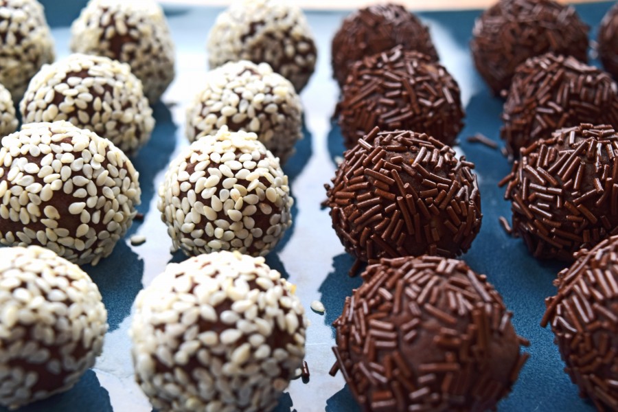 Trufas de chocolate Trufas de chocolate, trufas, chocolate, sobremesa, refeições, doces,