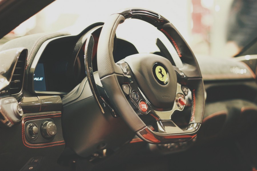 automóvel, ferrari, desportivo, luxo, luxuoso, interior, crachá,