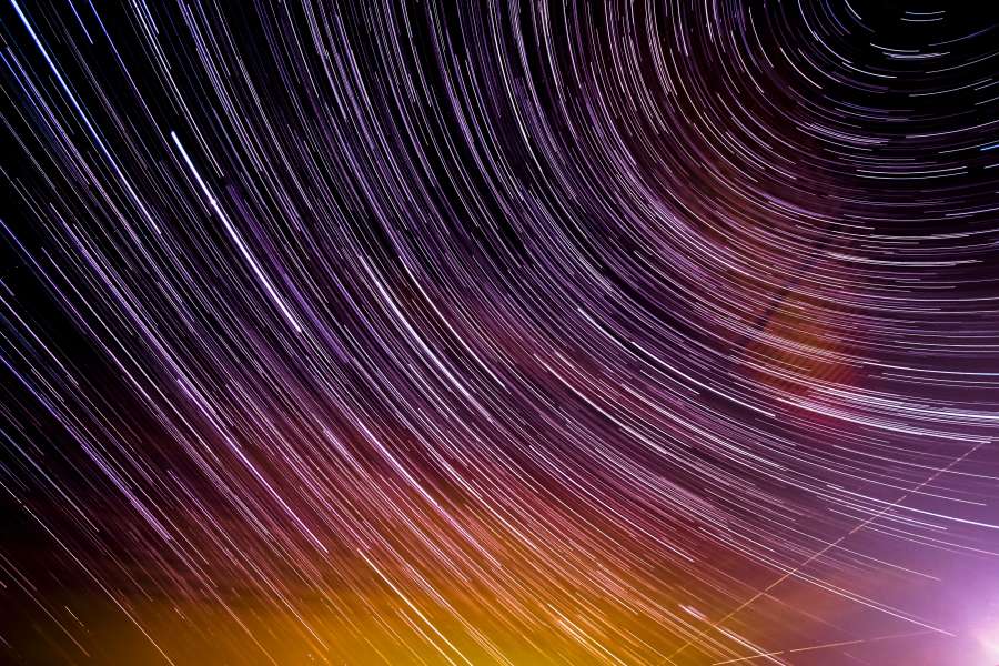 céu, noite, estrela, luz, plano de fundo, espaço, universo, astronomia, escuro, azul, natureza, estrelado, galáxia, paisagem, cosmos, constelação, bela, ciência, leitosa, abstrato, exposição, caminho, movimento, estrelas, preto, ao ar livre, noite, viagem, celestial, nebulosa, movimento, atmosfera, astrologia, árvore, trilhas, longo, pano de fundo, norte, cintilar, polaris, astrofotografia, externo, trilha, nuvem, lua, velocidade, paisagem de nuvens, natural, acima, ao ar livre
