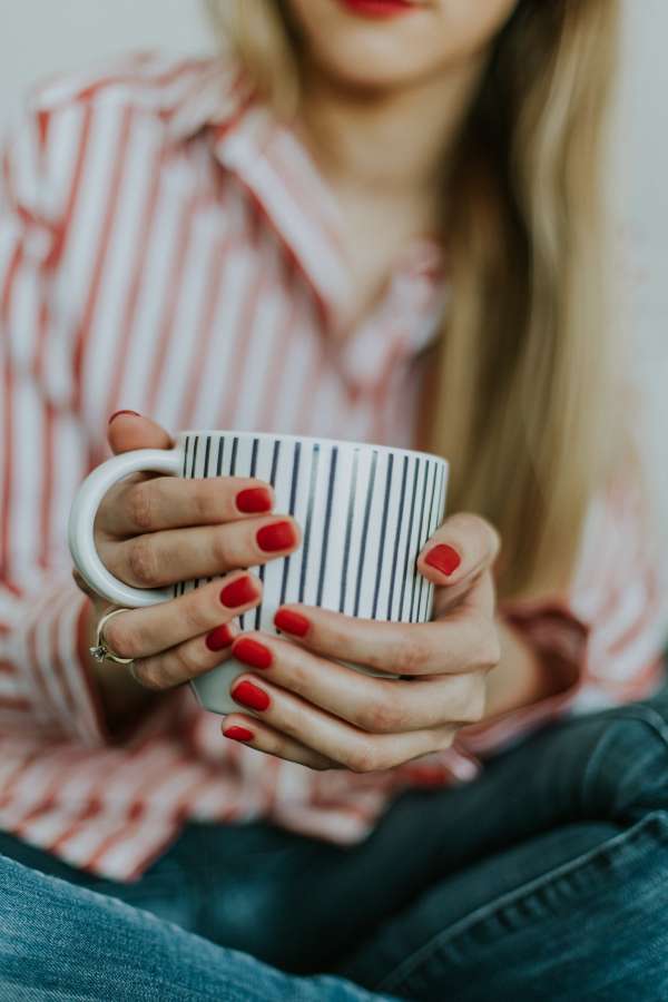 Mãos, Unhas, Tinta, Escova, Esmalte de unhas, Salão de beleza, Estilo, Moda, Mulher, Menina, Modelo, Estética, Compõem, Nailart, Manicura, Unhas acrílicas, Unhas azuladas, Beleza, Copa, Café