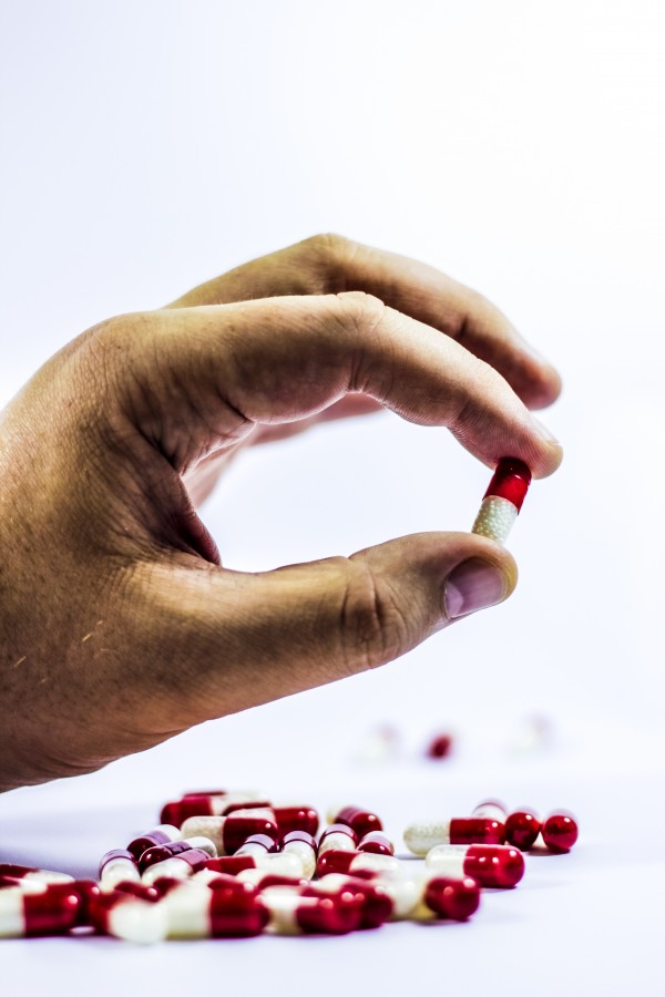 comprimido, pílulas, pílulas, pílula, medicação, medicina, fundo branco, vício, saúde, indústria, químico, mãos, homem,